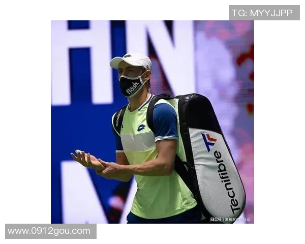 对话张芳：回顾她的网球生涯与未来展望的深度访谈